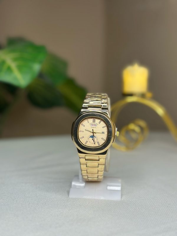 Patik Philippe Geneve Golden Women Watch - Image 3